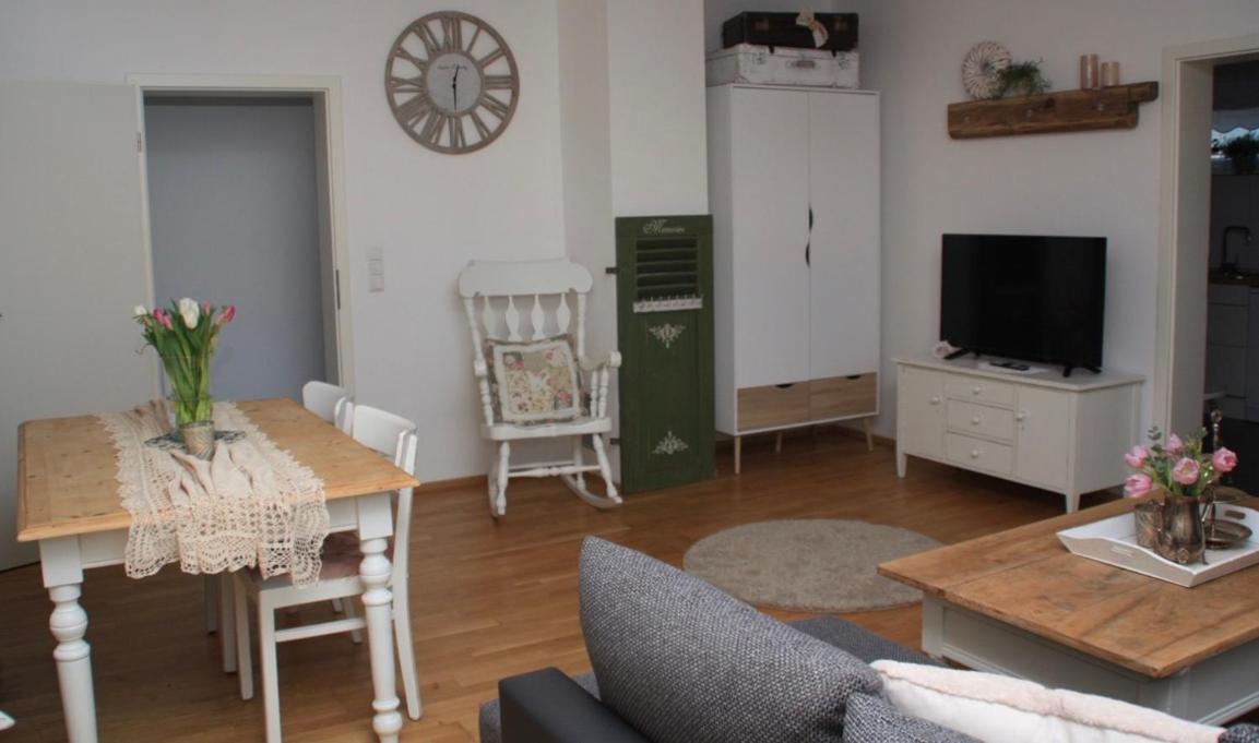 Gemuetliche Ferienwohnung In Edesheim An Der Weinstrasse Extérieur photo